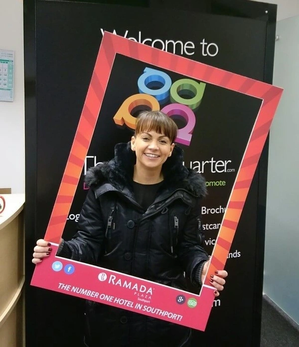 Selfie Frames to get your business noticed on Social Media